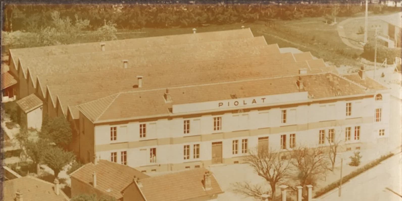 L'ancien bâtiment Piolat, photographie d'archive